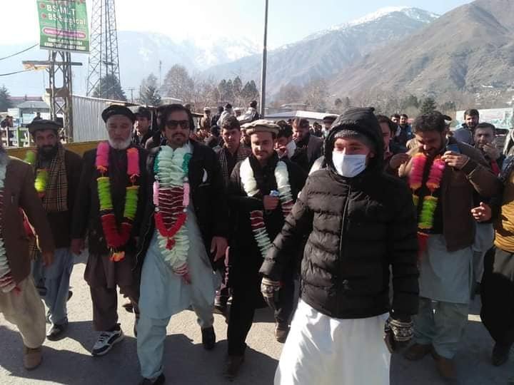 تحریک انصاف یوتھ ونگ کی طرف سے نئی کابینہ کے ساتھ ریلی کا انعقاد