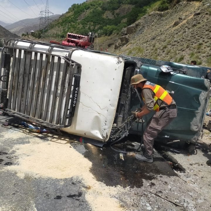 Five people injured in accident