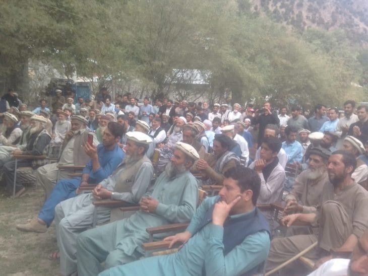 Protest held against delay in Kalash valleys road construction