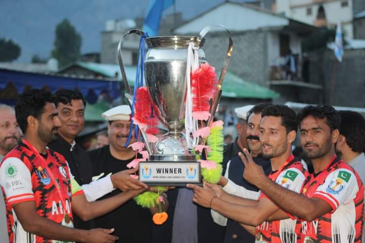 Chitral Football League title lifted by Pakistan Army
