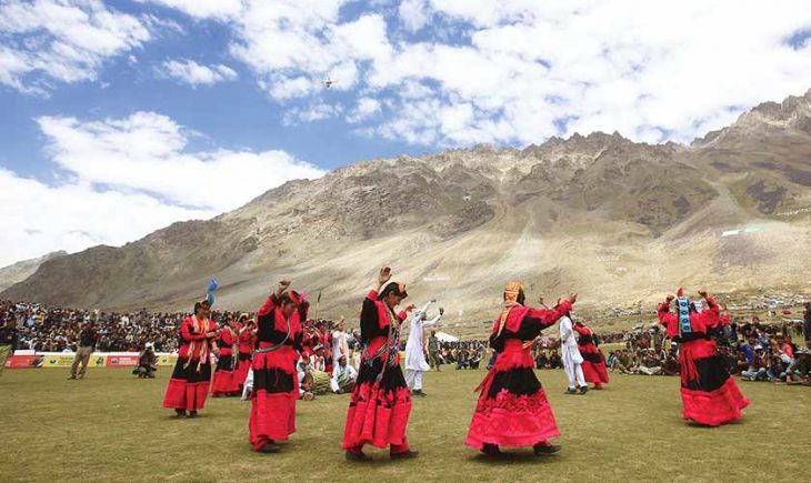 Kalash women dance at Shandur