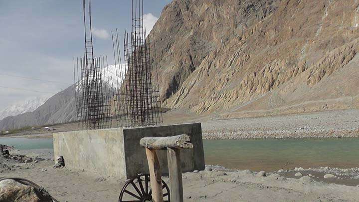 Work on bridge to three villages stopped