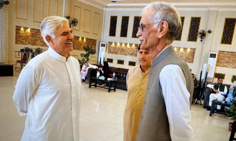 Ex-PTI leaders led by Khattak form new party