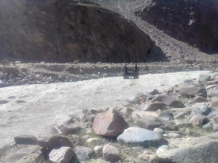 Chairlift installed in place of Zupu bridge in Yarkhun