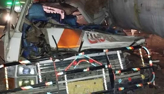 11 killed in traffic accident in Kot Addu