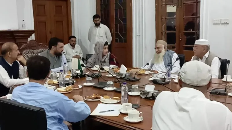 Govt urged to retrieve Islamia College University's property