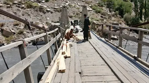 Shichan Deh bridge in Terich Torkhow repaired.