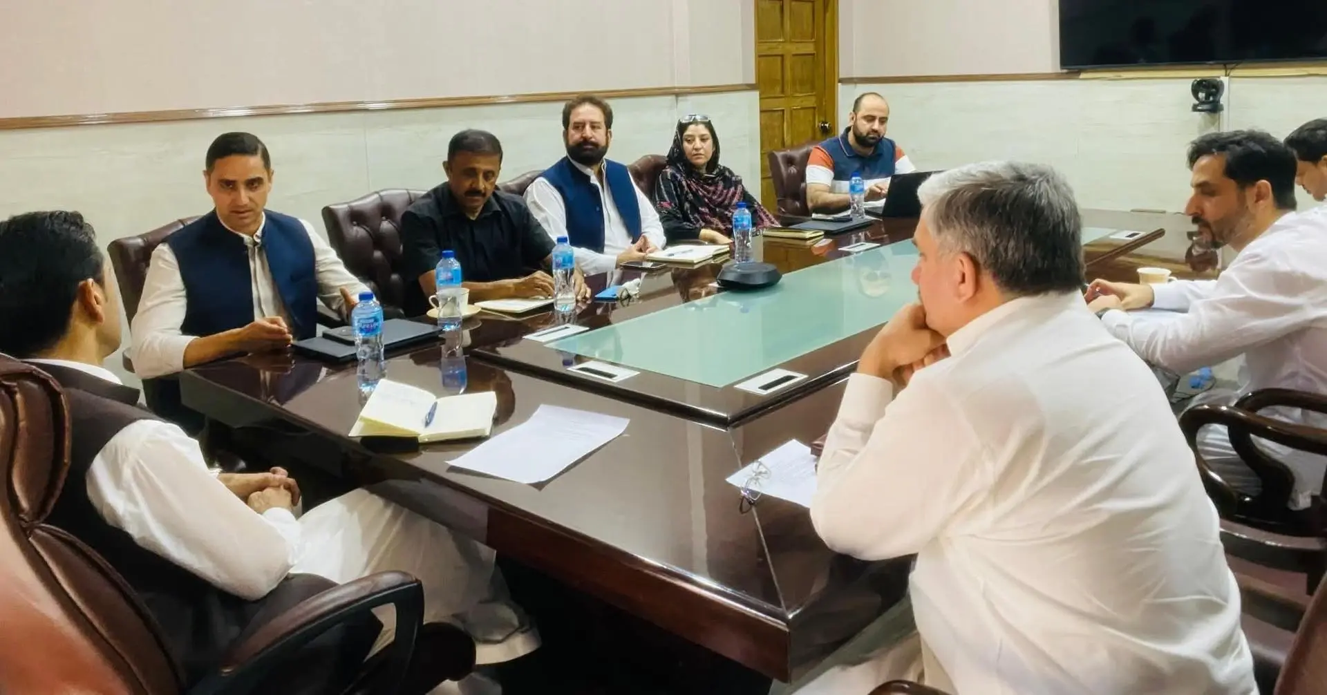 KP Minister for Elementary and Secondary Education Faisal Khan Tarakai chairs meeting with an UNHCR team led by Chandu Bhandari in Peshawar on Sept 29, 2025.