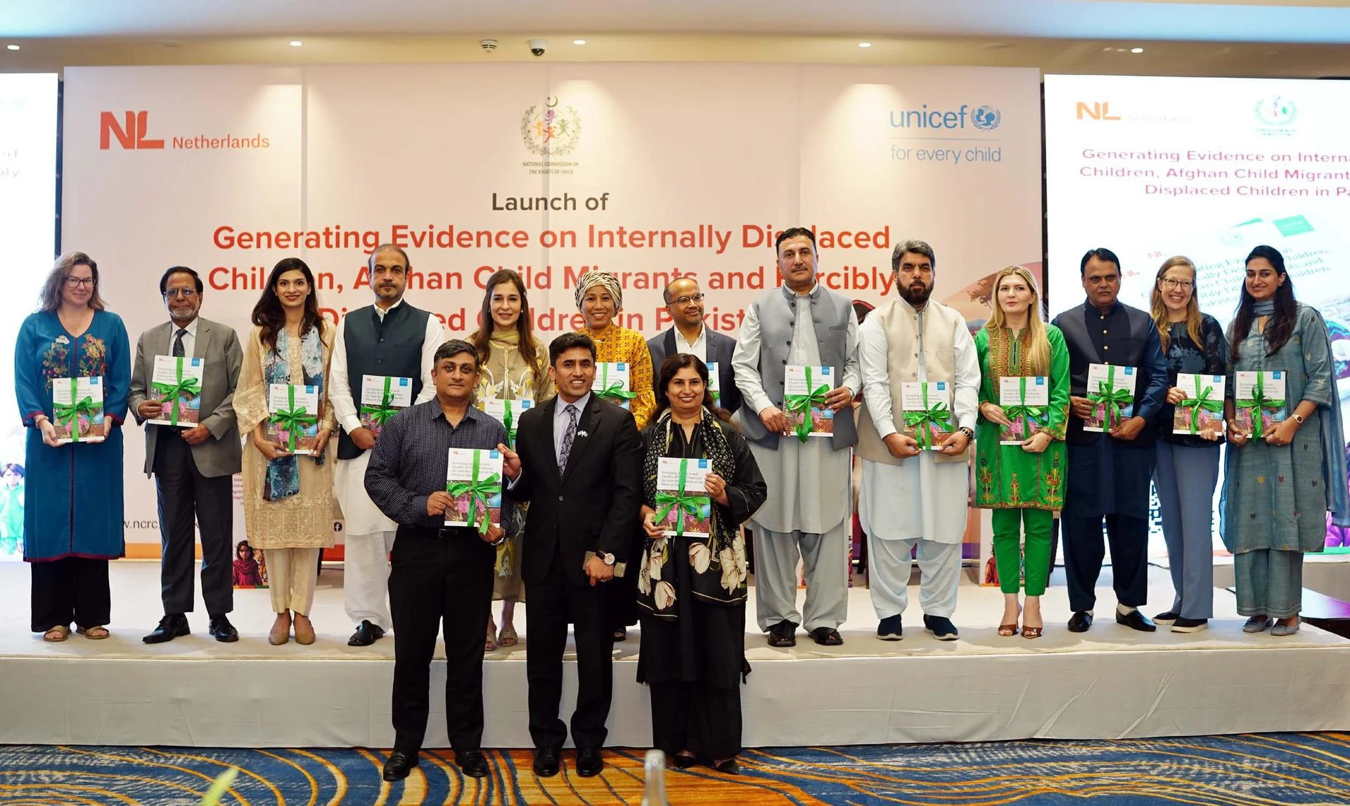NCRC and UNICEF officials at the launch of a report on displaced and migrant children in Pakistan, Islamabad Sept 23, 2025.--APP