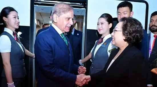 Prime Minister Shehbaz Sharif is welcomed by Wang Hong, senior member of Standing Committee of National People’s Congress, at Beijing South Railway Station, Sept 1, 2025.