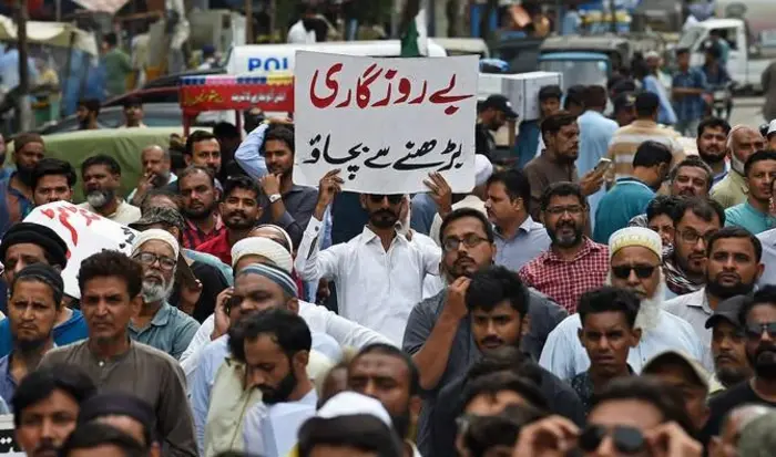 Unemployment rising in Pakistan, according to PBS survey for 2024-25.