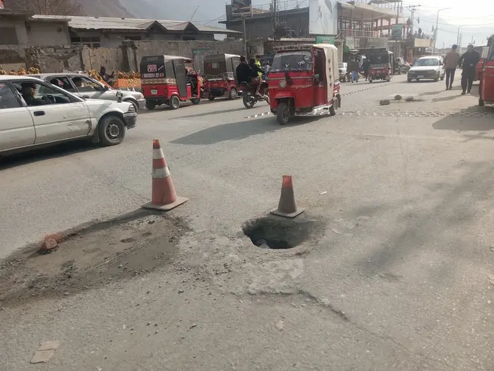 Pothole in middle of bypass road of Chitral not covered for over weeks.
