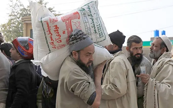 Flour crisis in Khyber Pakthunkhwa and Chitral