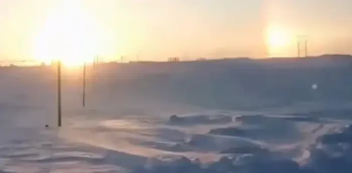 where there really two suns in a Russian island