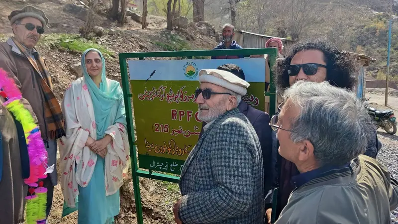 Deputy Speaker Suriya Bibi and others inaugurate inaugurated the office of Registered Professional Farmers’ Cooperative Organization (RPFCO) for Reshun Charun and Booni.