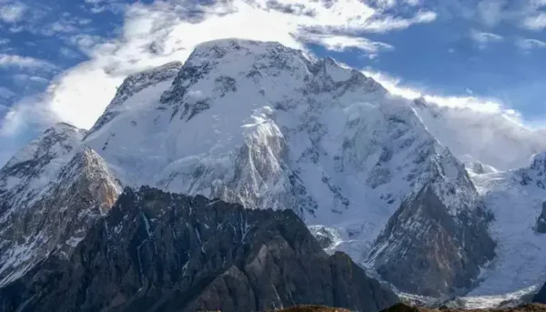 Broad peak is located in Gilgit-Baltistan