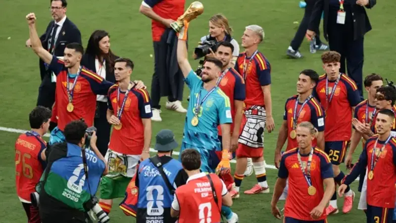 Spain players and fans with the FIFA World Cup 2026 trophy after beating defending champions Brazil in New York, July 19, 2026.