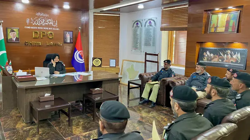 DPO Resham Jehangir chairs a meeting of SHOs to review anti-narcotics drive in Lower Chitral.