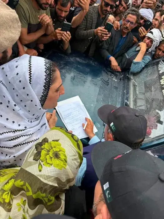 Suriya Bibi and Tehreek Mastuj-Broghil Road TMBR agreement to end long march.