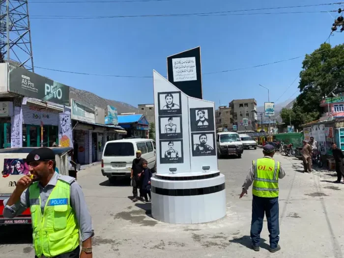 Police Shuhada Yadgar Police Martyrs Monument Ataleghi Bazar Chitral