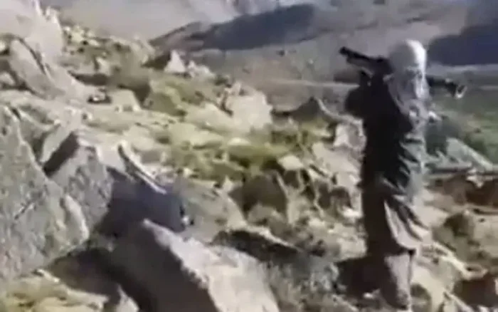Afghanistan Freedom front fighters launch attack on Taliban in Kunar and Nooristan.