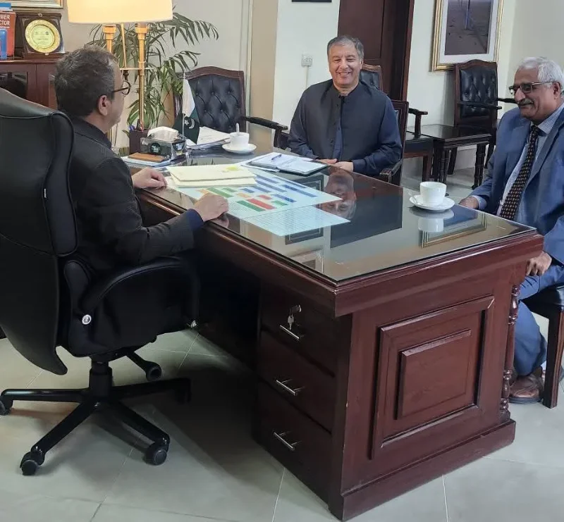 Shahzada Iftikhar Uddin at a meeting with Minister for Power Owais Ahmed Khan Leghari in Islamabad, October 30, 2026.