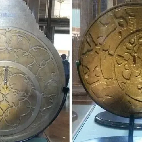 astrolabe, or what can be described as an early astronomical computer